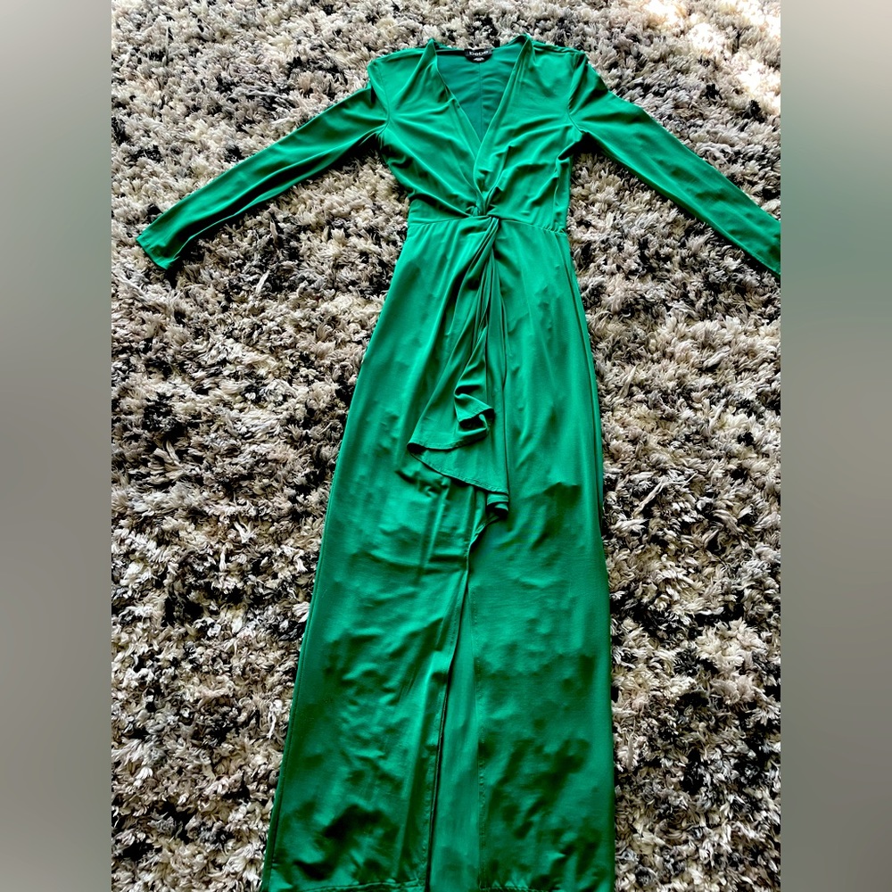 Green long dress